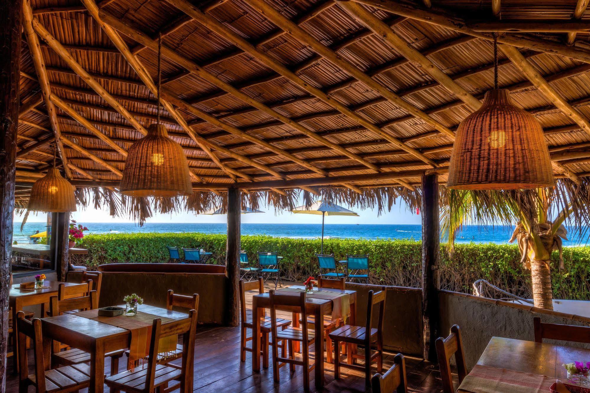 Olas Hotel Máncora