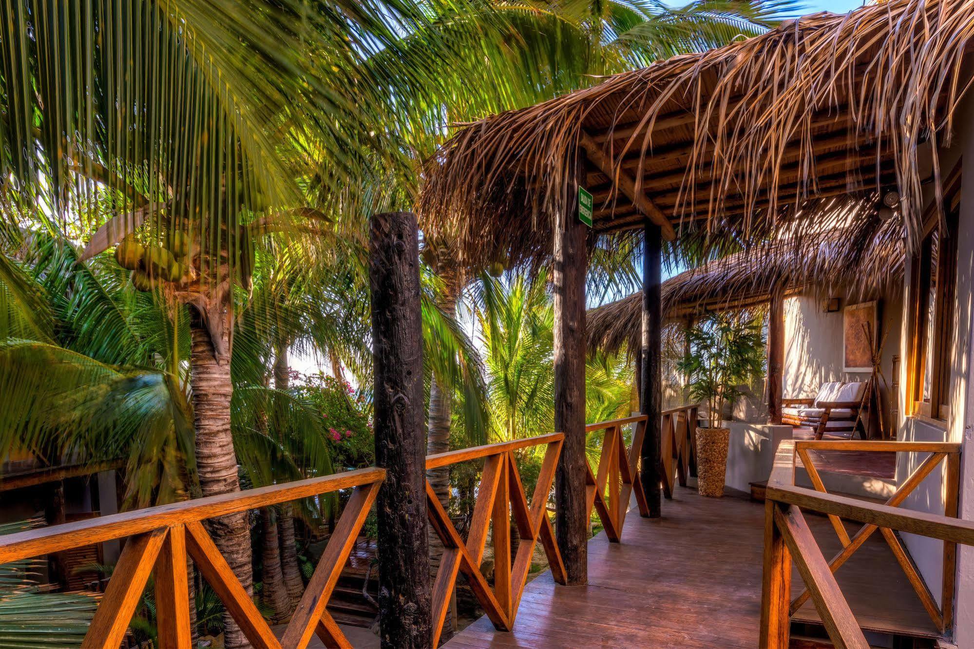 Olas Hotel Máncora